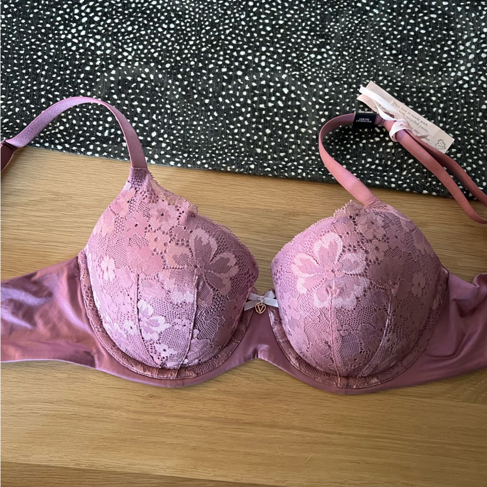 Victoria’s Secret Demi Bra